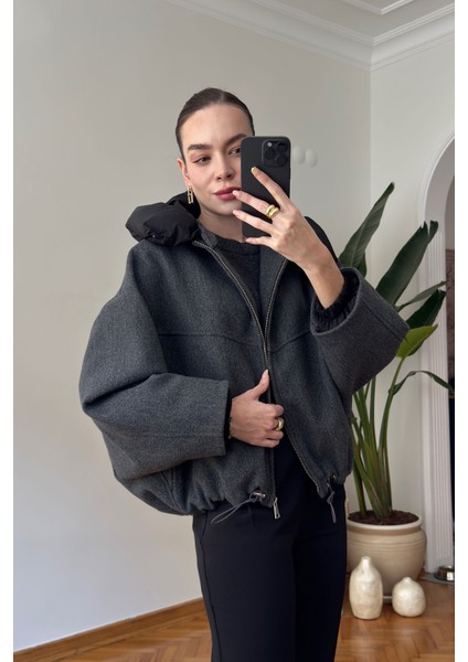 Lisara Kaban Garnili Mont- Antrasit indirimleri