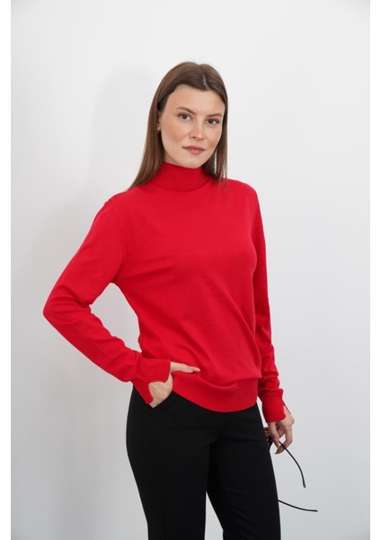 Yarım Balıkçı Yaka Triko-Kırmızı