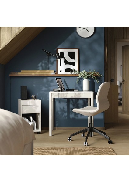 Tonstad Çalışma Masası Kırık Beyaz 75 x 60 cm modelleri