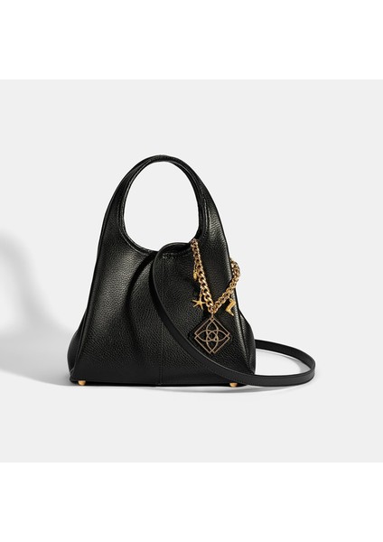 Kadın Siyah Charm Aksesuarlı Deri El Çantası