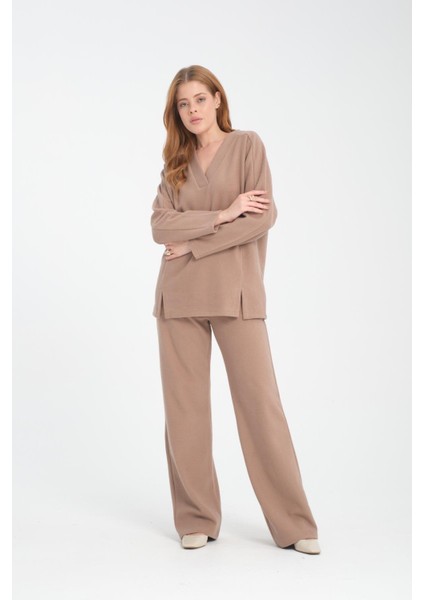 V Yaka Selanik Kumaş Kadın Sweatshirt