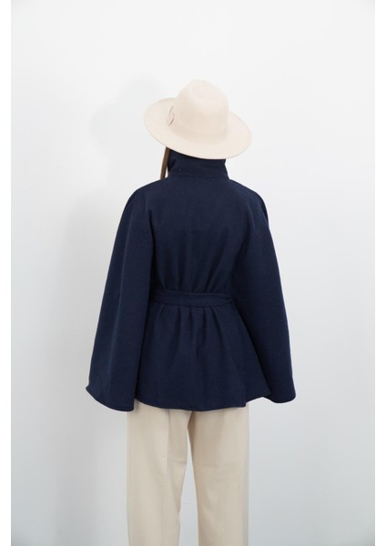 Dik Yaka Kuşaklı Kaşe Panço-Lacivert indirimleri