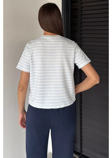 Kadın Şerit Desenli Bisiklet Yaka Tişört P-00018593 fırsatları