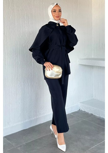 Pelerinli Broş Detaylı Kuşaklı Tunik Bel Lastikli Pantolon Tesettür Ikili Takım P-00018879 modelleri