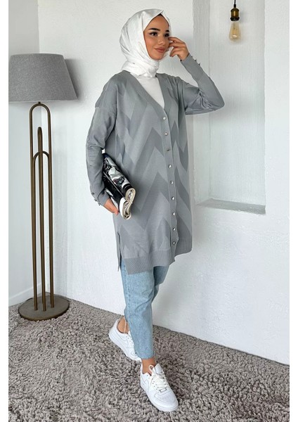 Ön Düğmeli Desenli Tesettür Triko Hırka (M-L-Xl Uyumludur) P-00018881