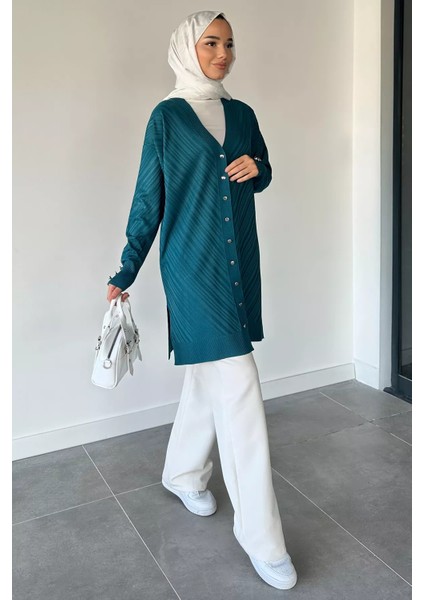 Desenli Ön Düğmeli Tesettür Triko Hırka (M-L-Xl Uyumludur) P-00018882