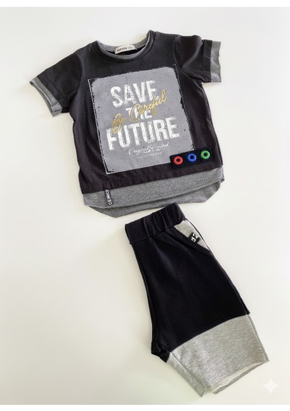 Siyah Gri Blok Detaylı Baskılı Erkek Çocuk Şort Takımı