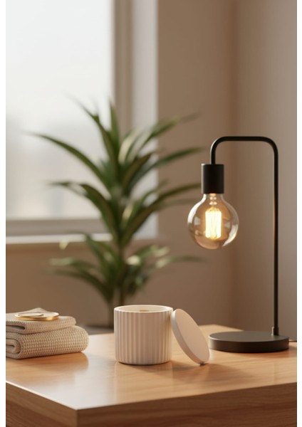 Kokulu Kapaklı Dekoratif Mum Ahşap Fitilli Minimal Tasarım modelleri