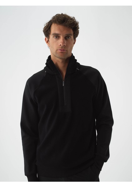 Erkek Siyah Pamuk Dokulu Regular Fit Sweatshirt