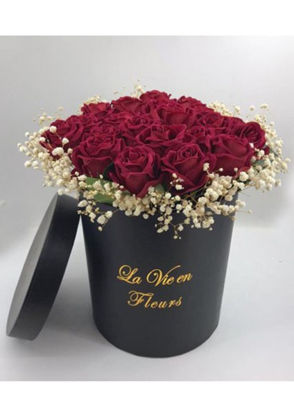 Silindir Kutuda Kadife Gül ve Doğal Cipsolu Kız Isteme Buketi