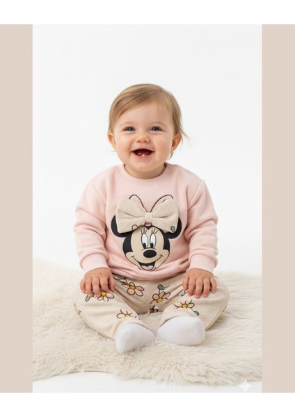 Kız Bebek Fiyonklu Karakter Baskılı 2’li Takım – Pudra / Gül Kurusu / Yavruağzı (6–24 Ay)