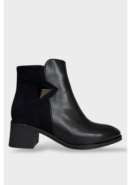 Taş Detaylı Kalın Topuklu Kadın Bot Siyah