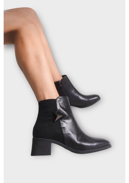 Taş Detaylı Kalın Topuklu Kadın Bot Siyah indirimleri