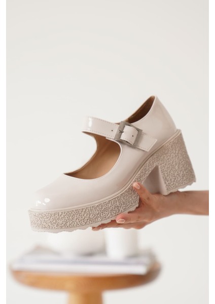 Neleh Kadın Bej Rugan Günlük Ayakkabı fiyatları