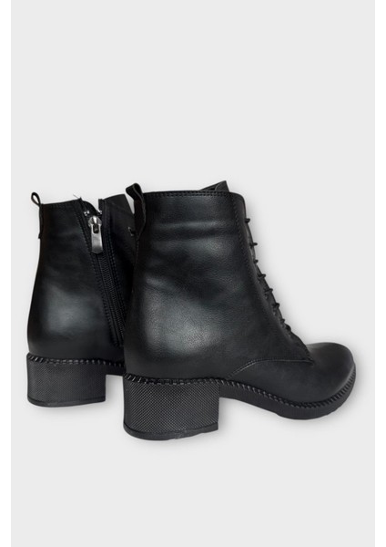 Kadın Bağcık Detaylı Fermuarlı Kalın Topuk Bot Siyah indirimleri