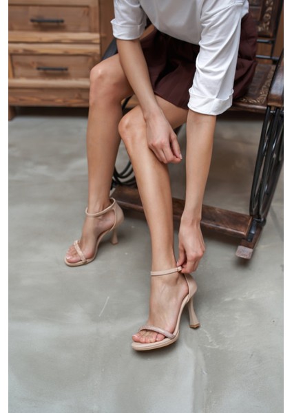 Eliana Kadin Gumus Taş Detay Platform Topuklu Abiye Ayakkabi fırsatları