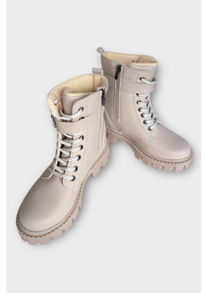 Kadın Çanta Detay Yüksek Kalın Taban Bağcıklı Fermuarlı Bot Bej fırsatları