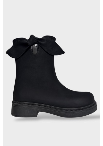 Süet Fiyonk Detaylı Fermuarlı Kadın Bot Siyah