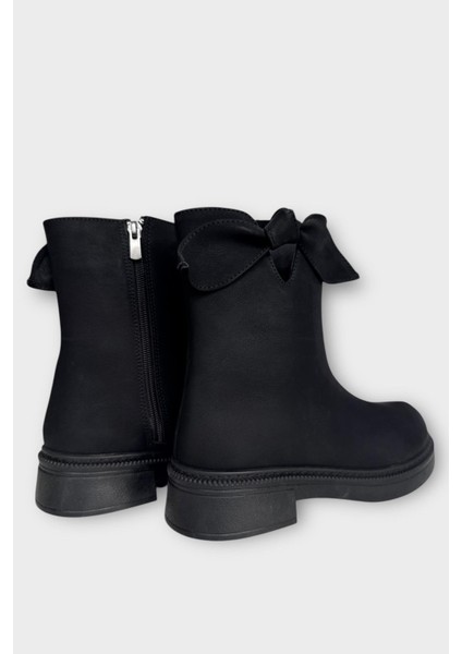 Süet Fiyonk Detaylı Fermuarlı Kadın Bot Siyah fırsatları