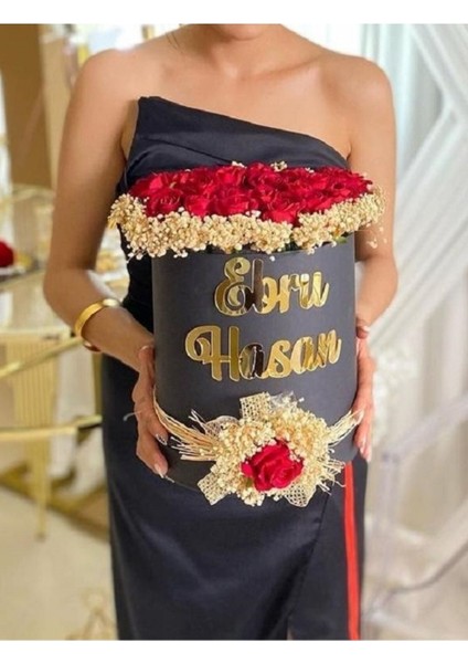 Silindir Kutuda Gerçek Görünümlü Yapay Kadife Gül Kız Isteme Buketi