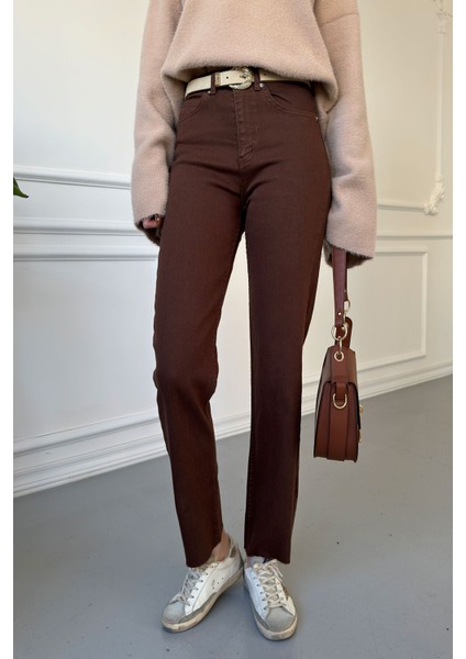 Kesik Paça Boyfit Jean- Kahverengi