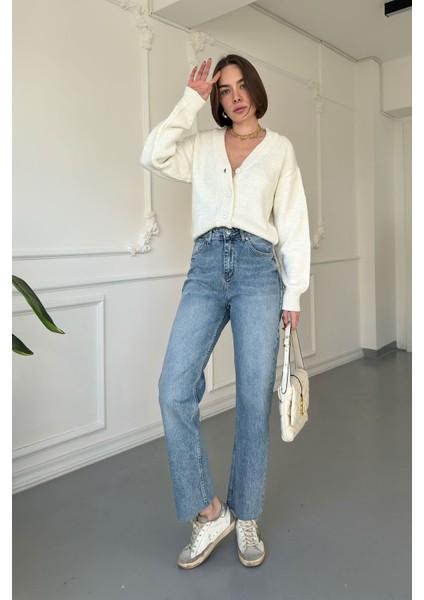 Kesik Paça Boyfit Jean- Mavi