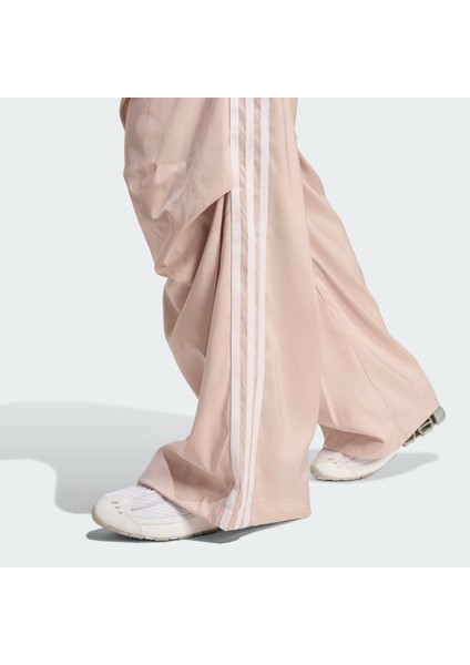 Adilenium Season 4 Teamgeist Ruffle Kadın Eşofman Altı indirimleri