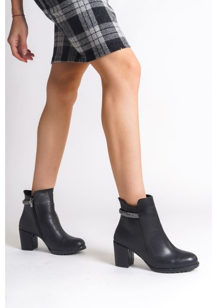 LIA Fermuarlı Ortopedik Taban Taşlı Topuklu Kadın Bot CST - Siyah fiyatları