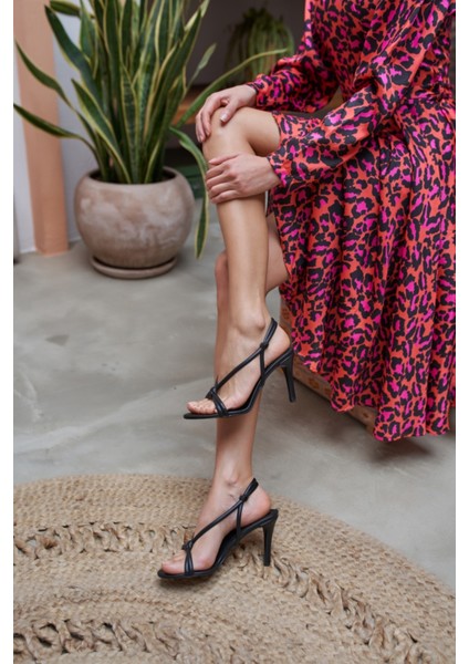 Alina Kadın Siyah Topuklu Sandalet Ayakkabi modelleri
