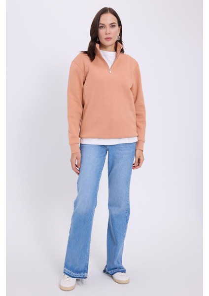 Kadın Relax Fit Rahat Kesim Pamuklu Içi Polarlı Yarım Fermuarlı Yavruağzı Dik Yaka Sweatshirt fırsatları