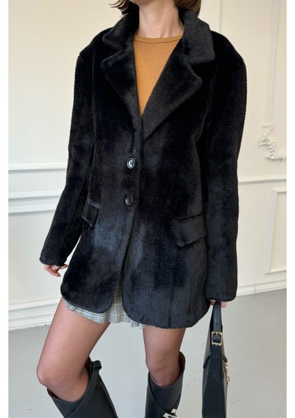 Kruvaze Cepli Tüylü Ceket- Siyah