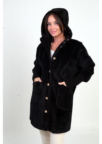 Kadın Kapüşonlu Önü Düğmeli Astarlı Kolları Ribanalı Angora Kaban fırsatları