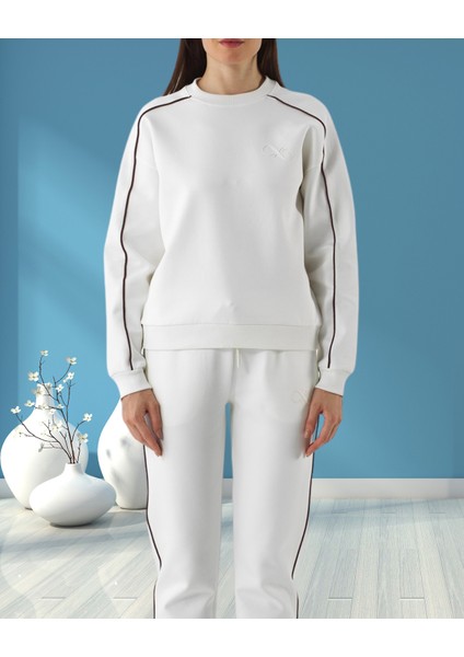 xint Kadın Ekru Oversize Bisiklet Yaka Biye Detaylı Pamuklu Sweatshırt