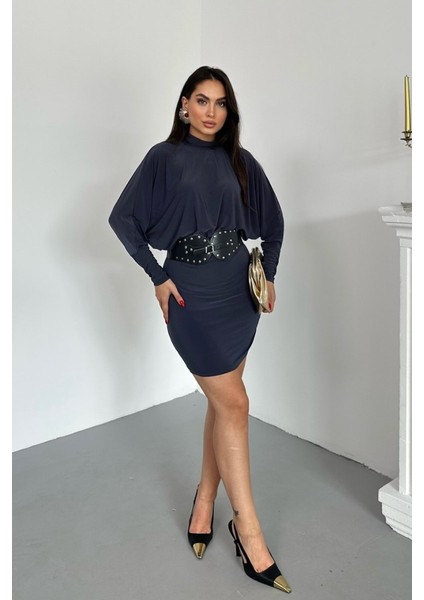 Kadın Elbise Mini Şık Kemerli Yarım Balıkçı Yaka Uzun Yarasa Kollu Dökümlü Sandy Elbise indirimleri