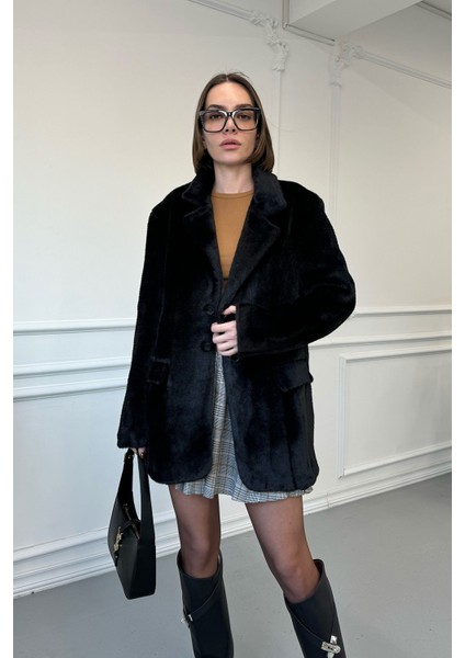 Kruvaze Cepli Tüylü Ceket- Siyah