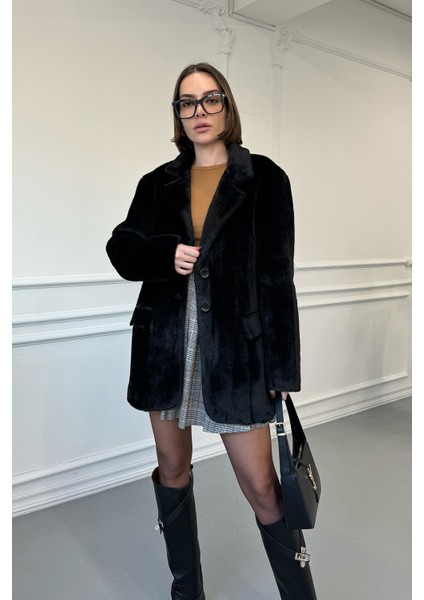 Kruvaze Cepli Tüylü Ceket- Siyah