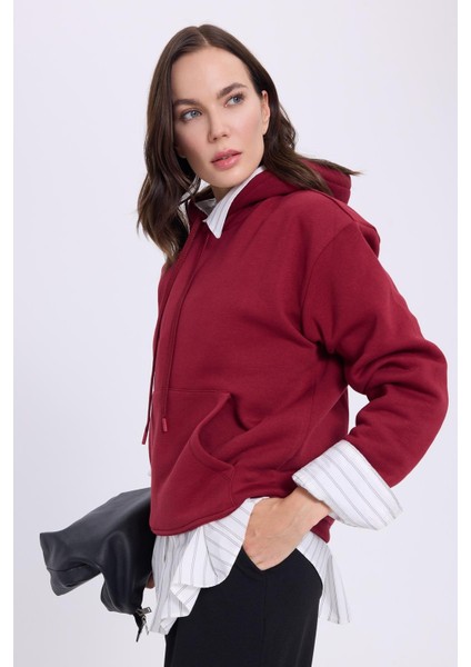 Kadın Oversize Geniş Kesim Pamuklu Yumuşak Dokulu Içi Polarlı Basic Bordo Kapüşonlu Sweatshirt