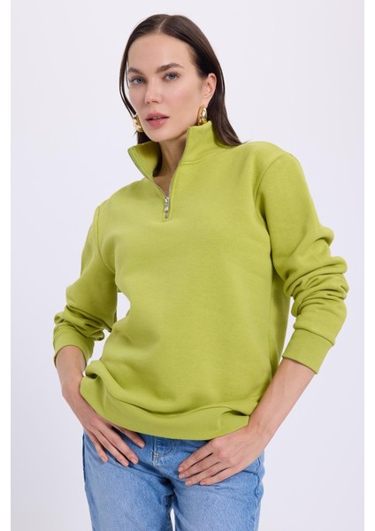 Kadın Relax Fit Rahat Kesim Pamuklu Içi Polarlı Yarım Fermuarlı Yeşil Dik Yaka Sweatshirt