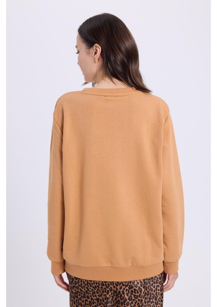 Kadın Oversize Geniş Kesim %100 Pamuk Basic Camel Bisiklet Yaka Sweatshirt
