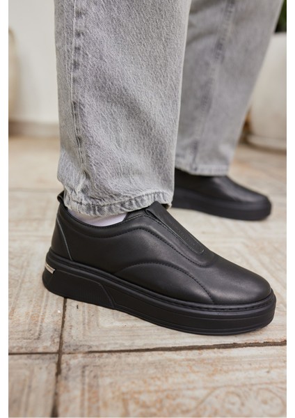 Sarr Kadın Siyah Gercek Deri Lastık Detay Casual Ayakkabi