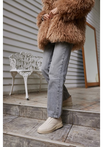 Sarr Kadın Siyah Gercek Deri Lastık Detay Casual Ayakkabi