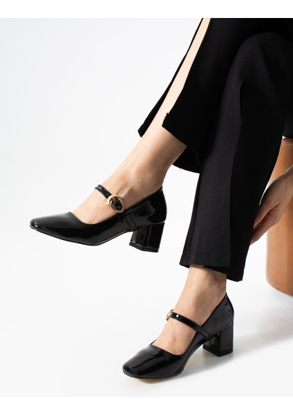 BA04593 Siyah Rugan Toka Kemer 5 cm Topuklu Ayakkabı - 39
