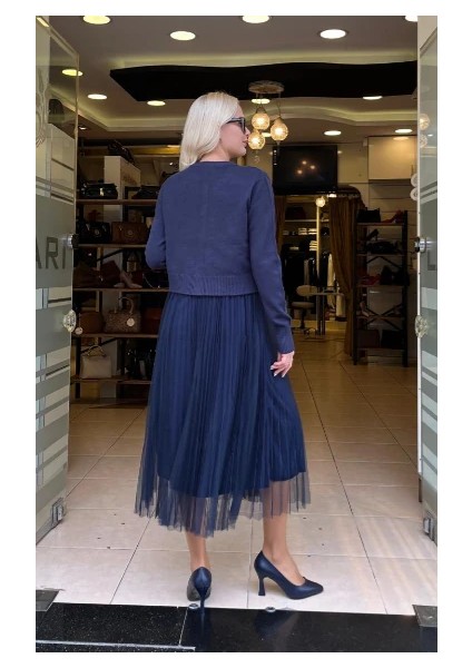 Inci Detaylı Piliseli Tül Elbise fiyatları