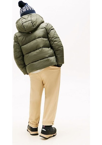 Erkek Çocuk Kabartma Yazı Logolu Kapüşonlu Şişme Mont - Haki fırsatları