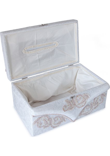 Pembe Çiçek Detaylı Kadife Takı Sandığı fırsatları