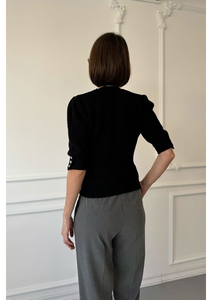 Omzu Taş Detaylı Tüylü Sakallı Kazak Siyah