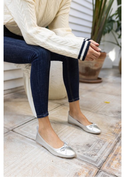 Lumbo Kadın Siyah Leoapar Garnılı Babet modelleri