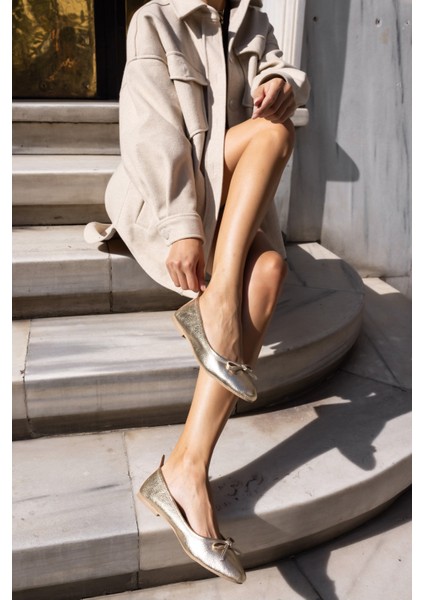 Lumbo Kadın Siyah Leoapar Garnılı Babet