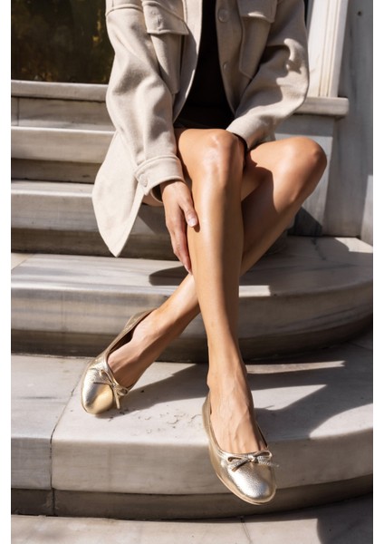 Lumbo Kadın Siyah Leoapar Garnılı Babet