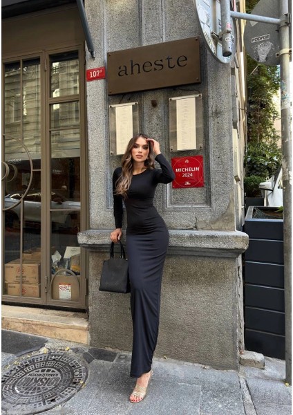 Uzun Kollu Uzun Elbise